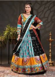 WOMEN LEHENGA